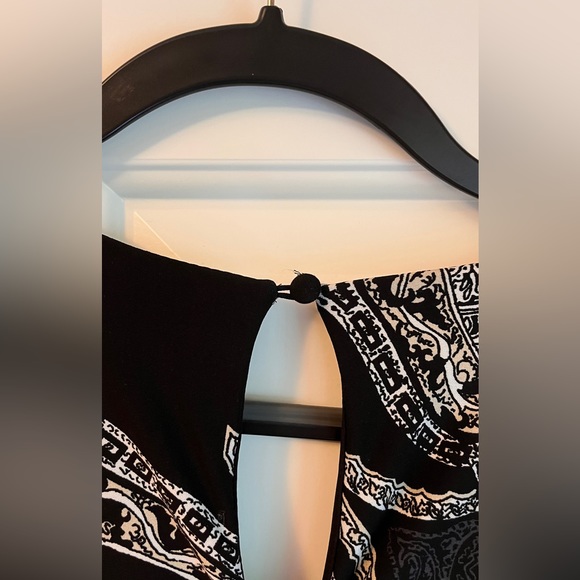 White House Black Market Floral Maxi Dress - Picture 3 of 7